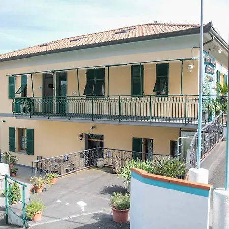 Мини-отель Primo Sole 2*